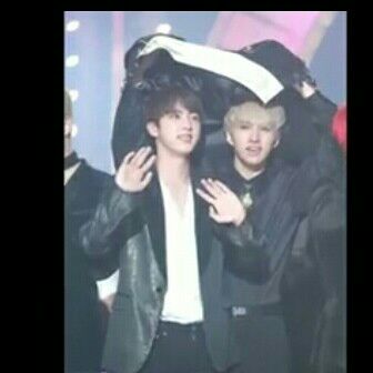 Today’s hot picks from the 자유게시판 community