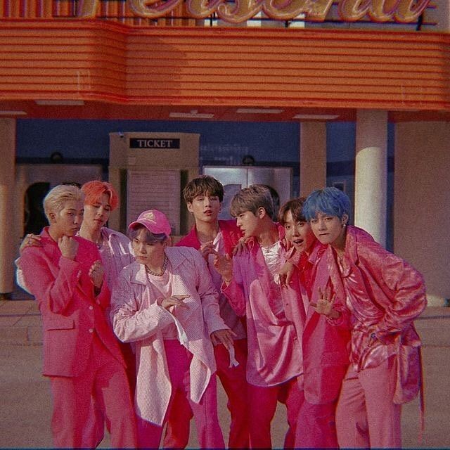 K-POP posts beloved by 자유게시판 fans