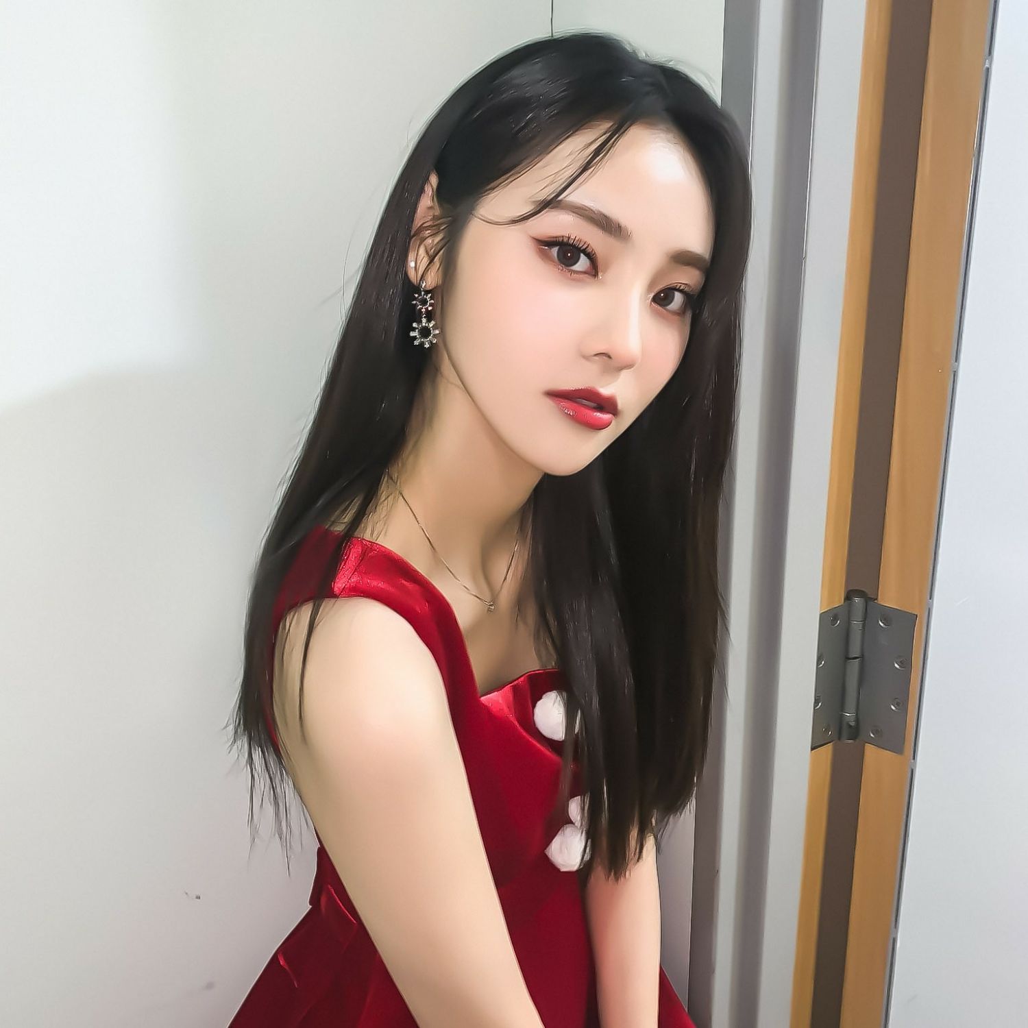 K-POP posts beloved by 자유게시판 fans