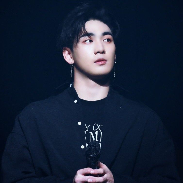 Hot post catching attention from 자유게시판's fandom