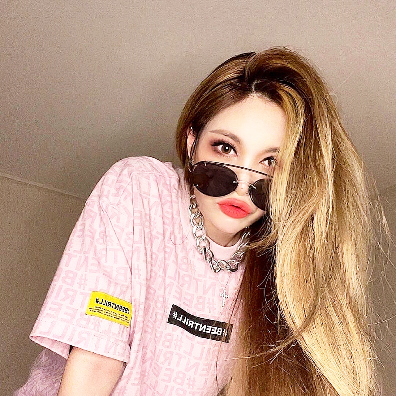 Today’s hot picks from the 자유게시판 community