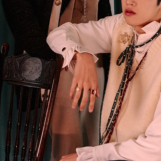 Hot post catching attention from 자유게시판's fandom