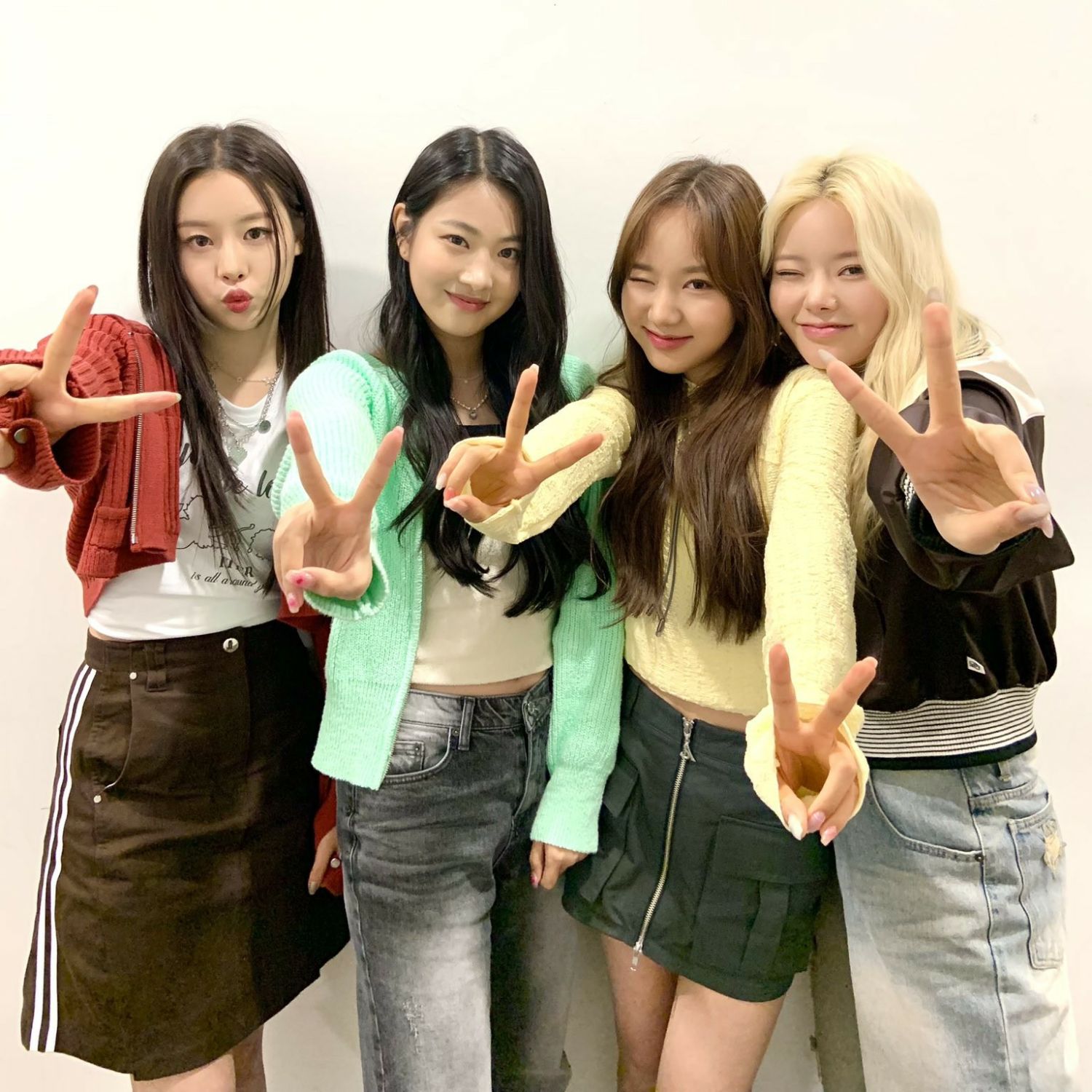 K-POP posts beloved by 자유게시판 fans