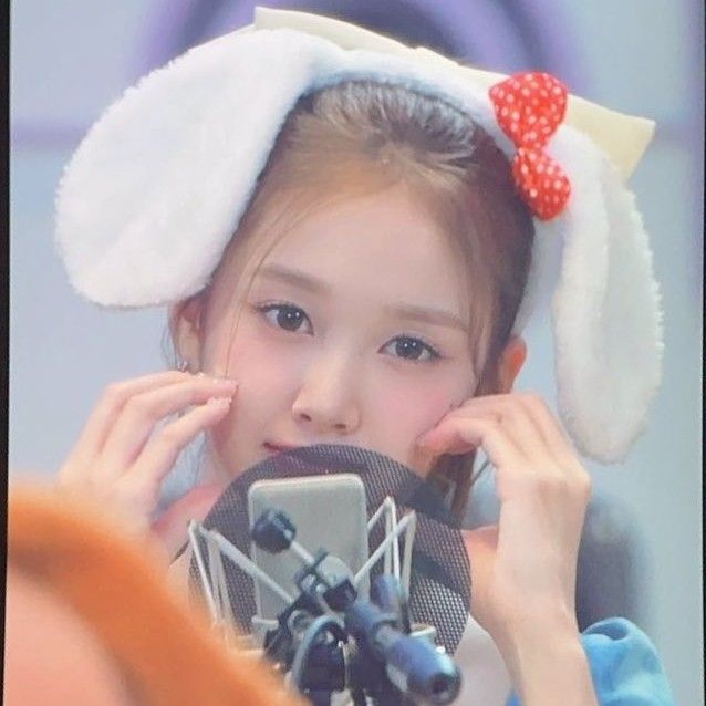 Today’s hot picks from the 자유게시판 community