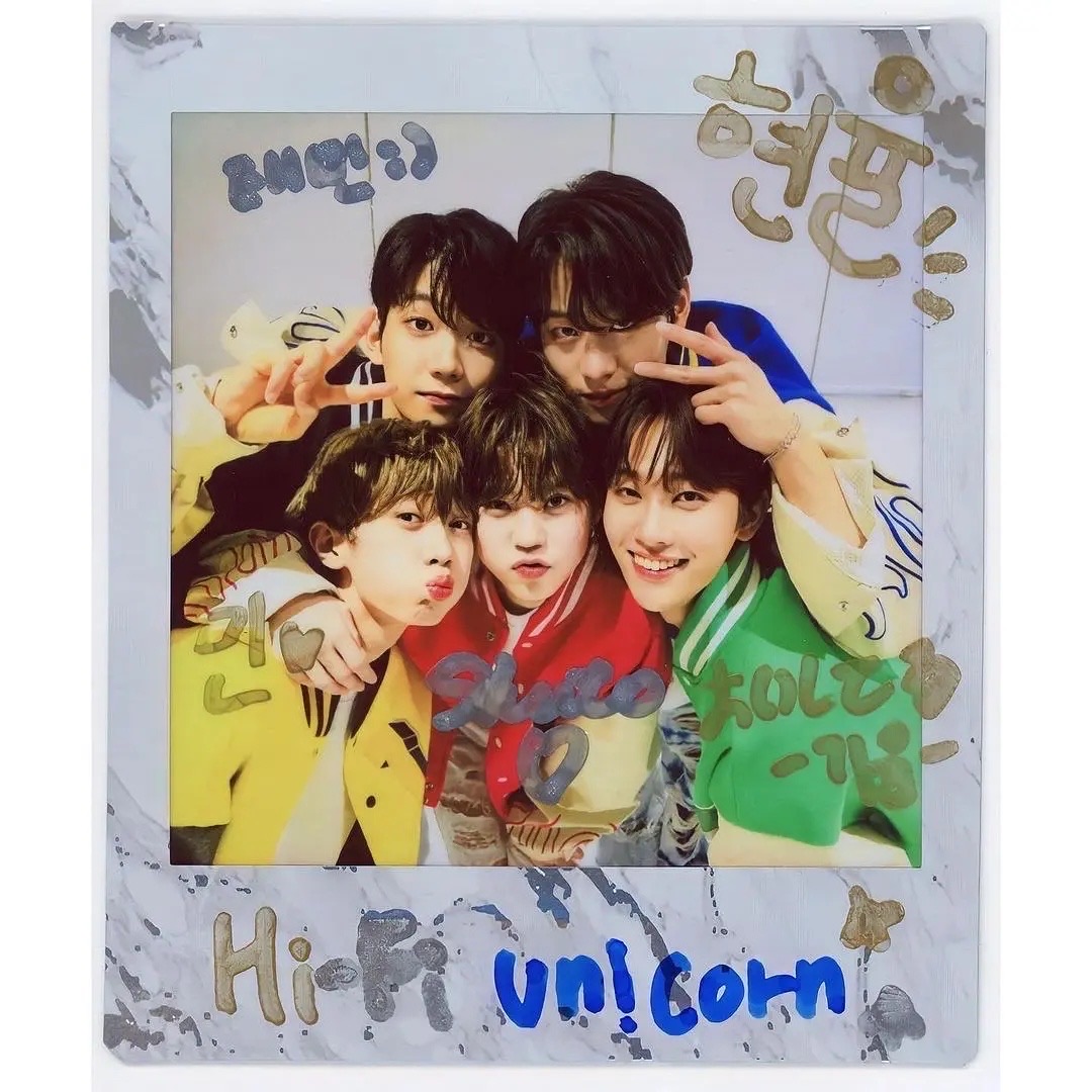 Hot post catching attention from 자유게시판's fandom