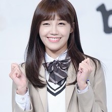 チョン・ウンジ (Apink)の最近の活動写真