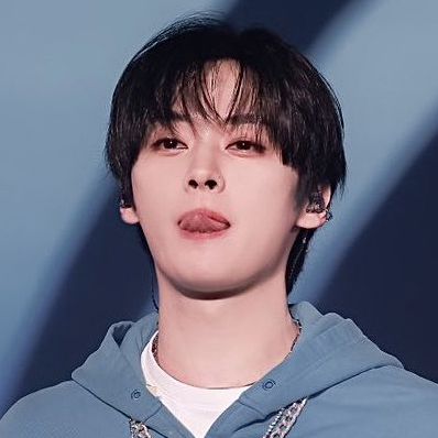 Q&A [Community]:CHOEAEDOL - Hottest kpop idol community