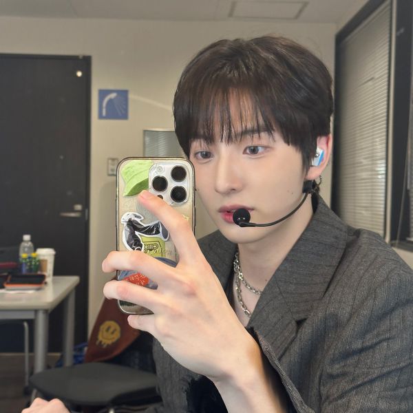 Popular profile picture of Jeon Junpyo (NouerA) loved by fans