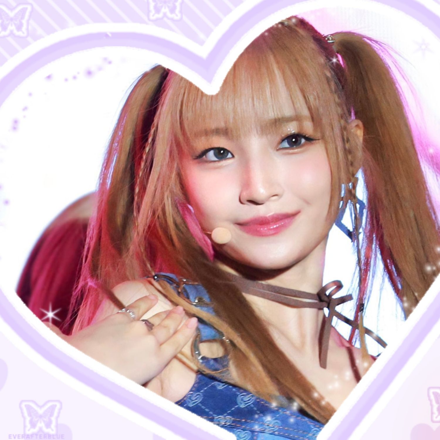 Recent activity shot of Yunha (UNIS)