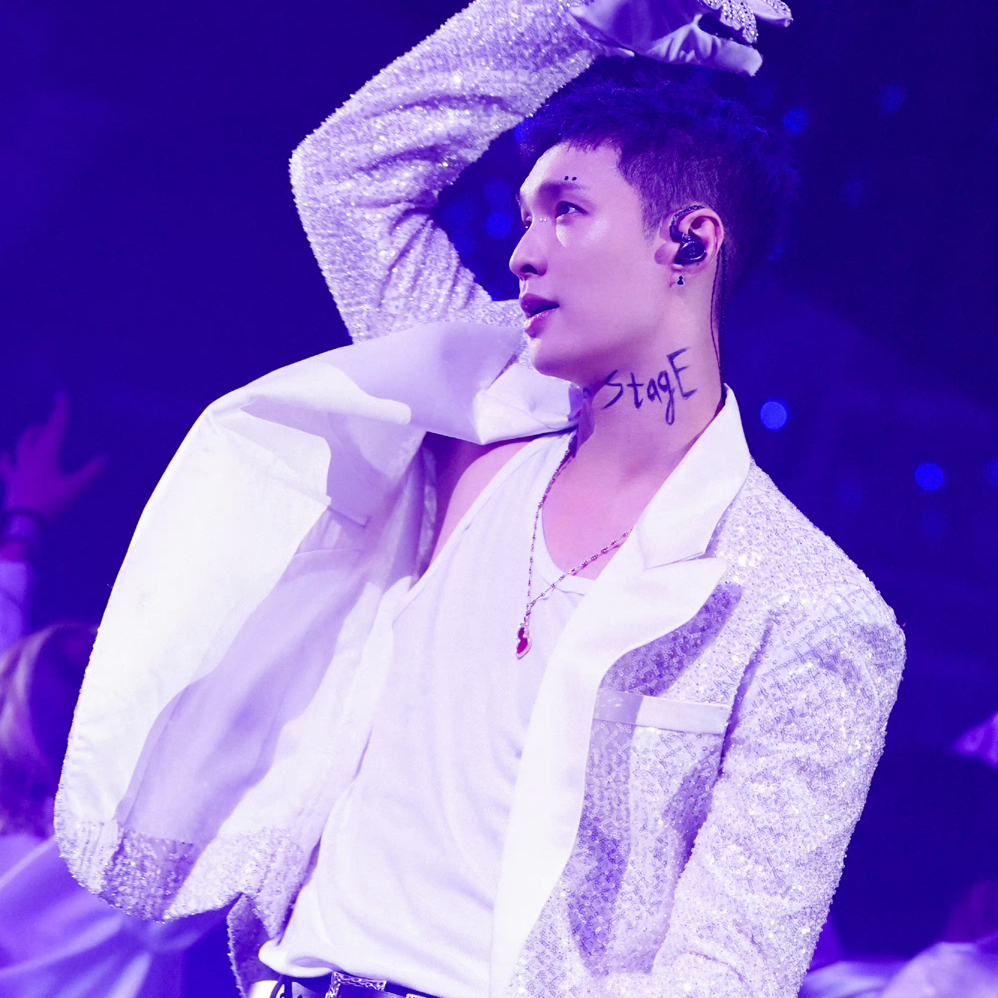 Recent activity shot of Lay (EXO)