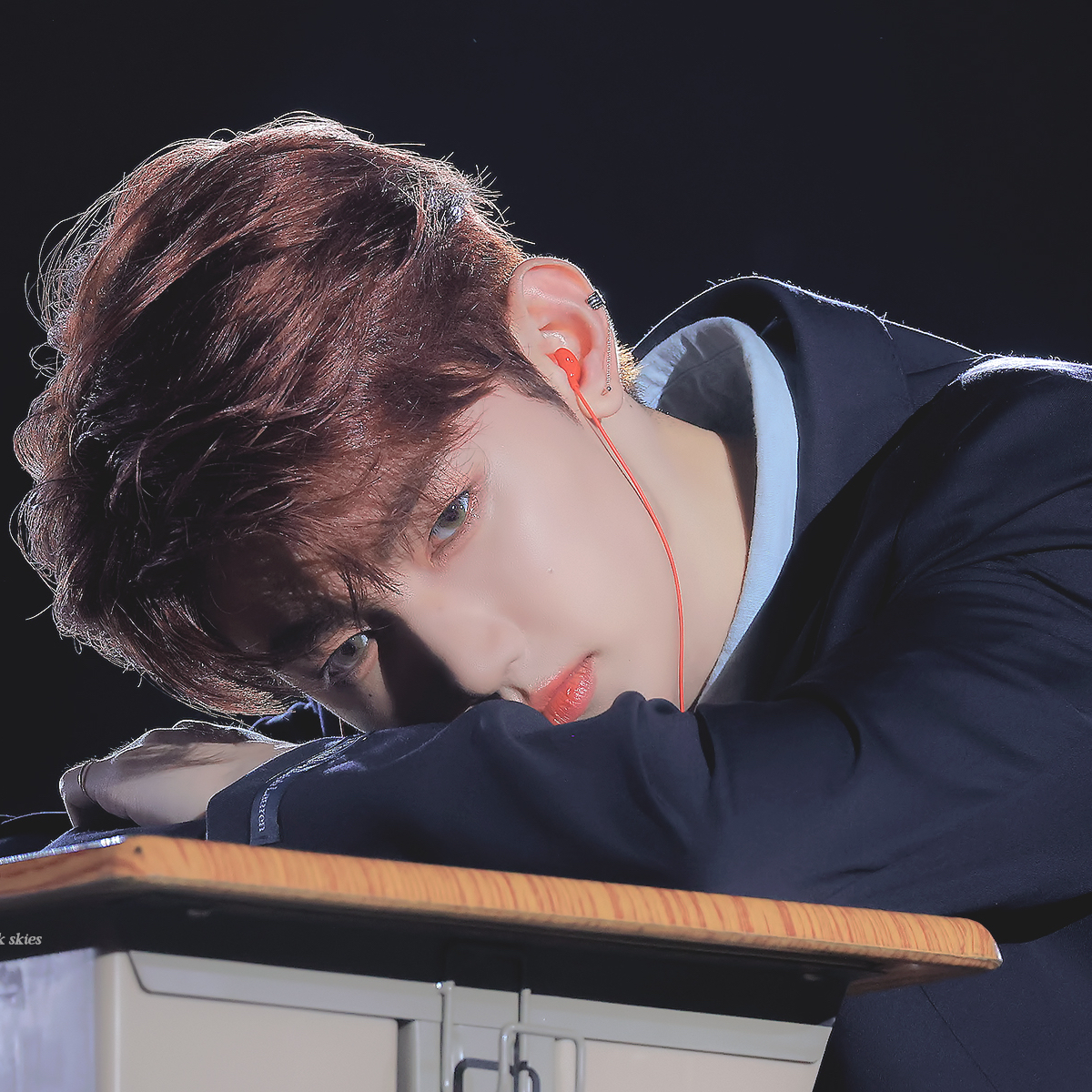 章昊 (ZEROBASEONE)的最新照片