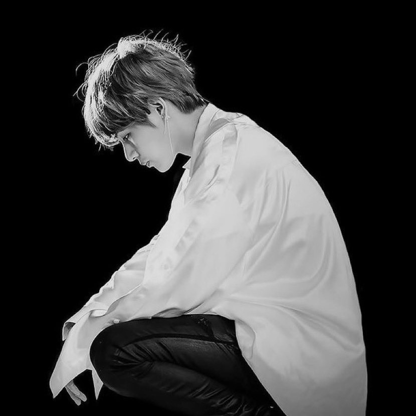 A moment captured by V (BTS)'s fan