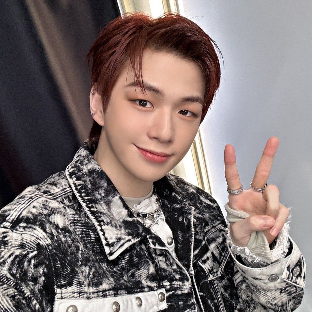 姜丹尼尔的最新活动照片