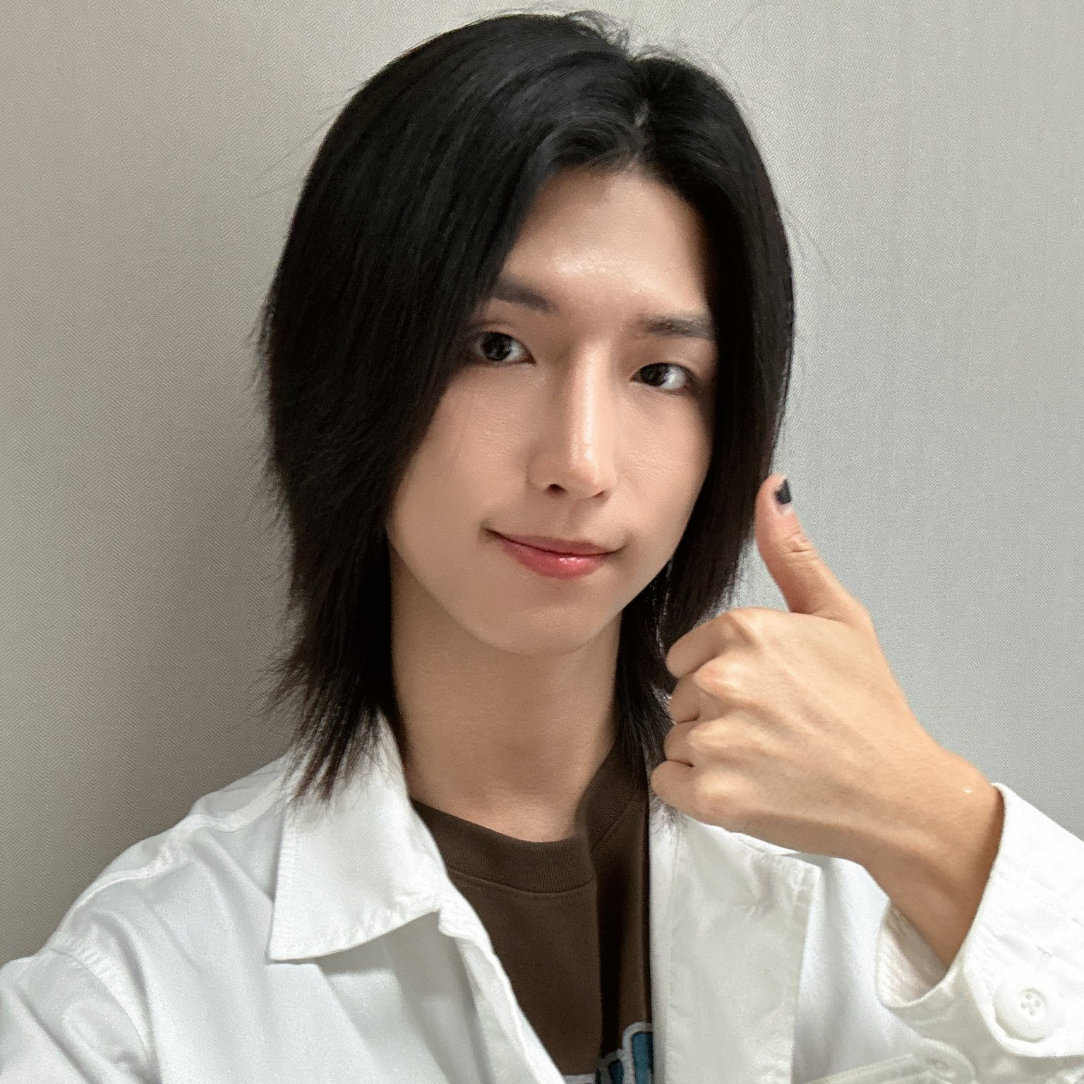 Latest photo of Jun Han (Xdinary Heroes)