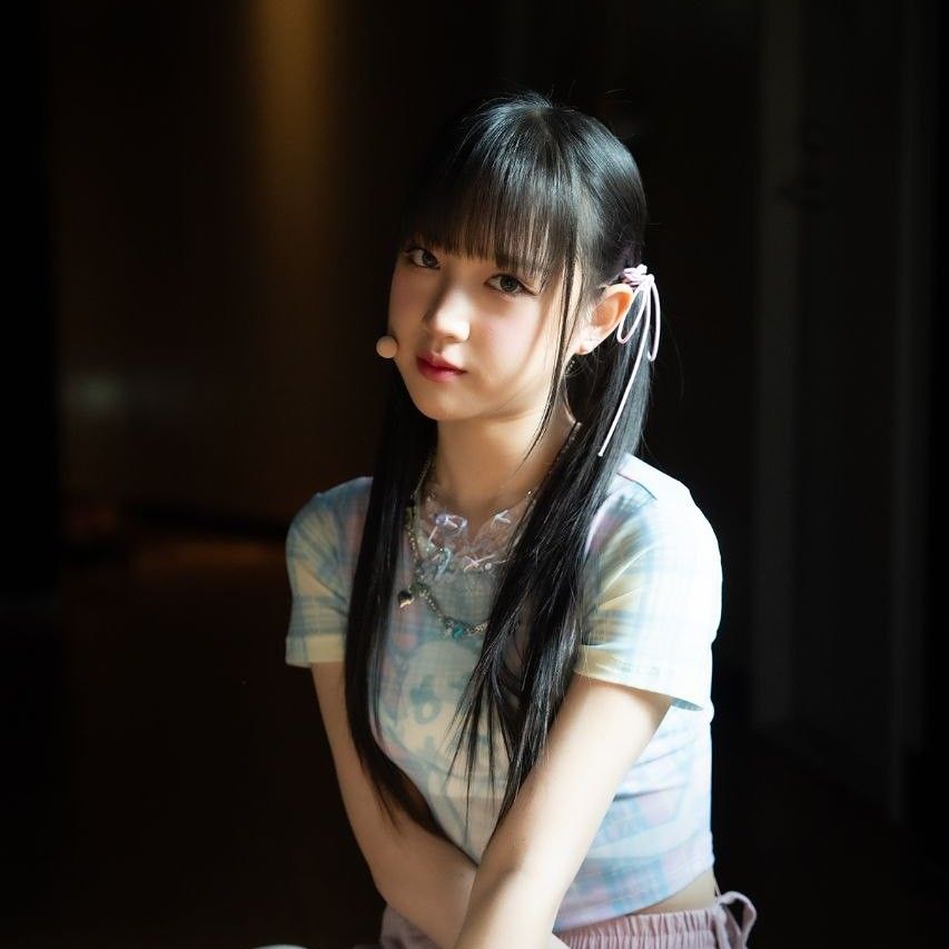 Latest photo of Kim (VVUP)
