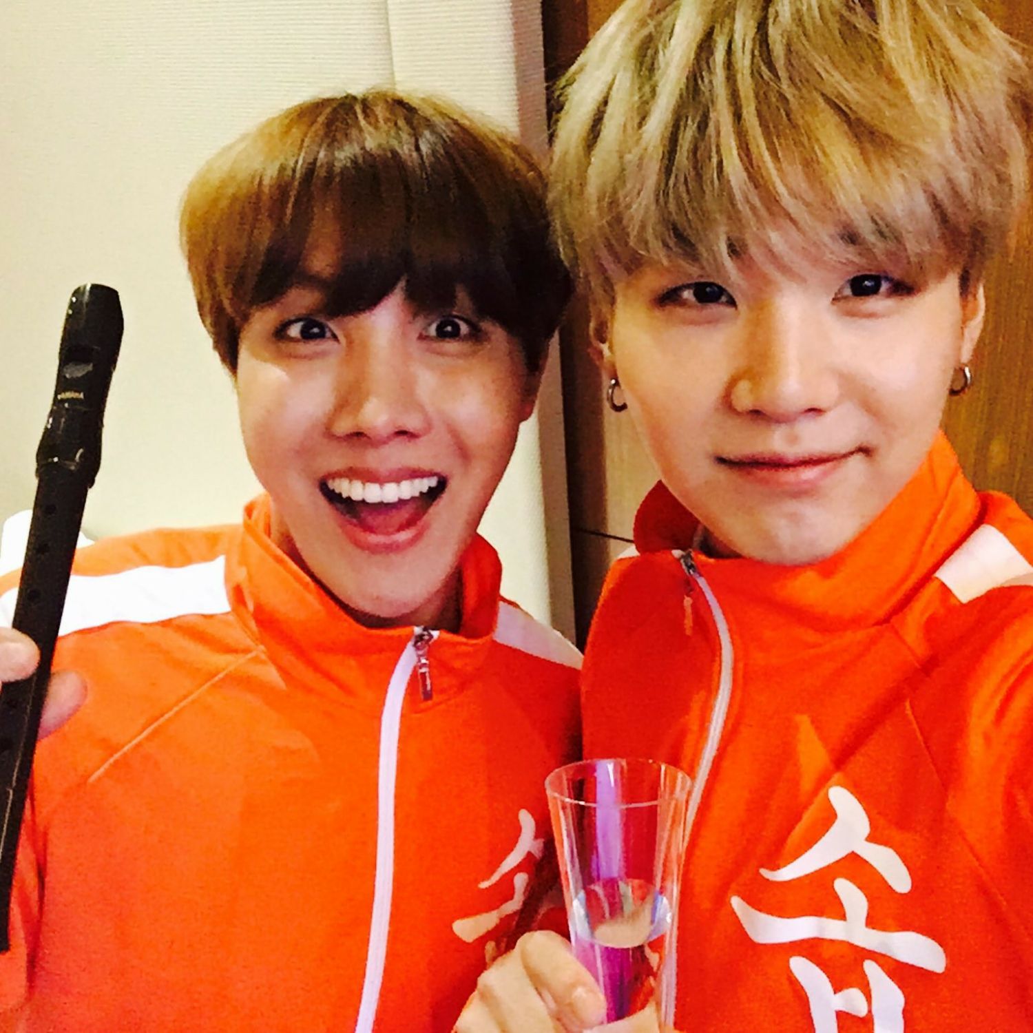 제이홉 (방탄소년단)의 비하인드 컷