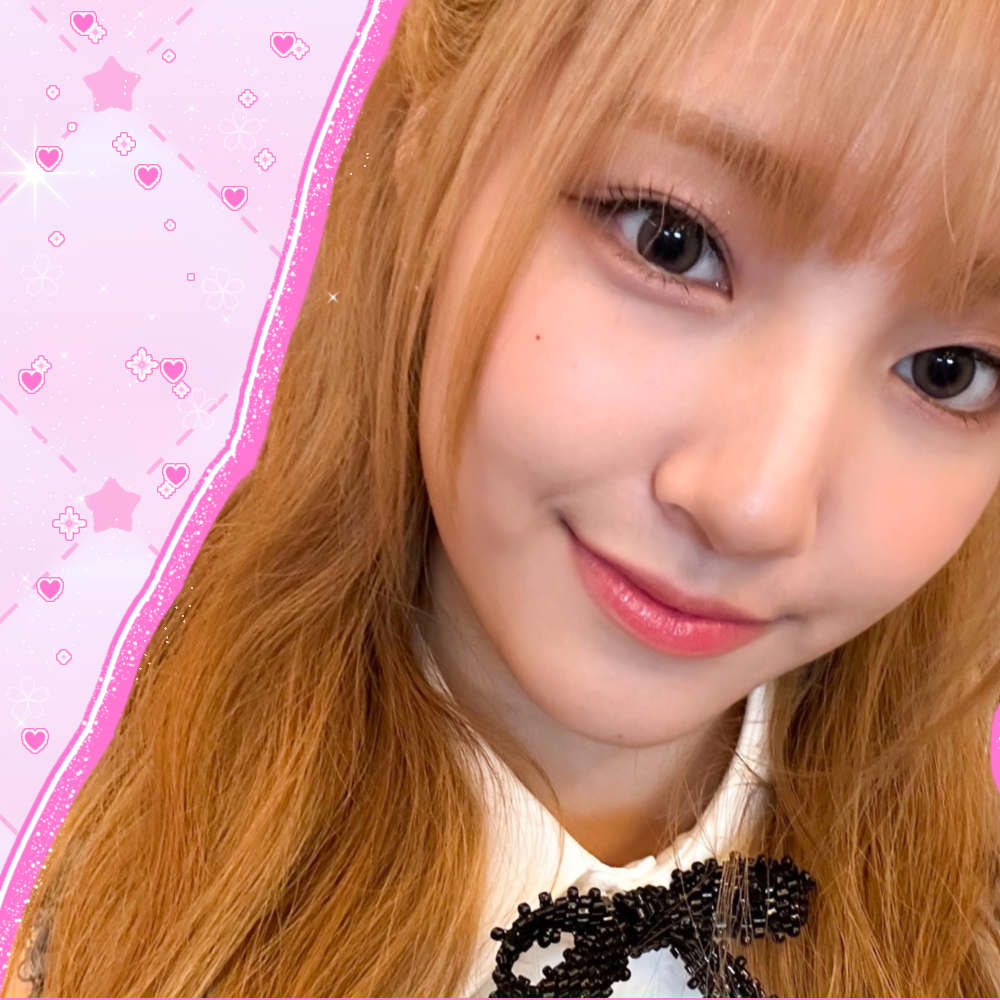 Recent activity shot of Yunha (UNIS)