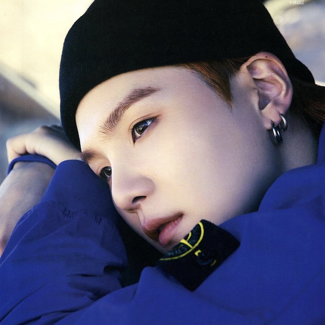 슈가 (방탄소년단)의 최신 사진