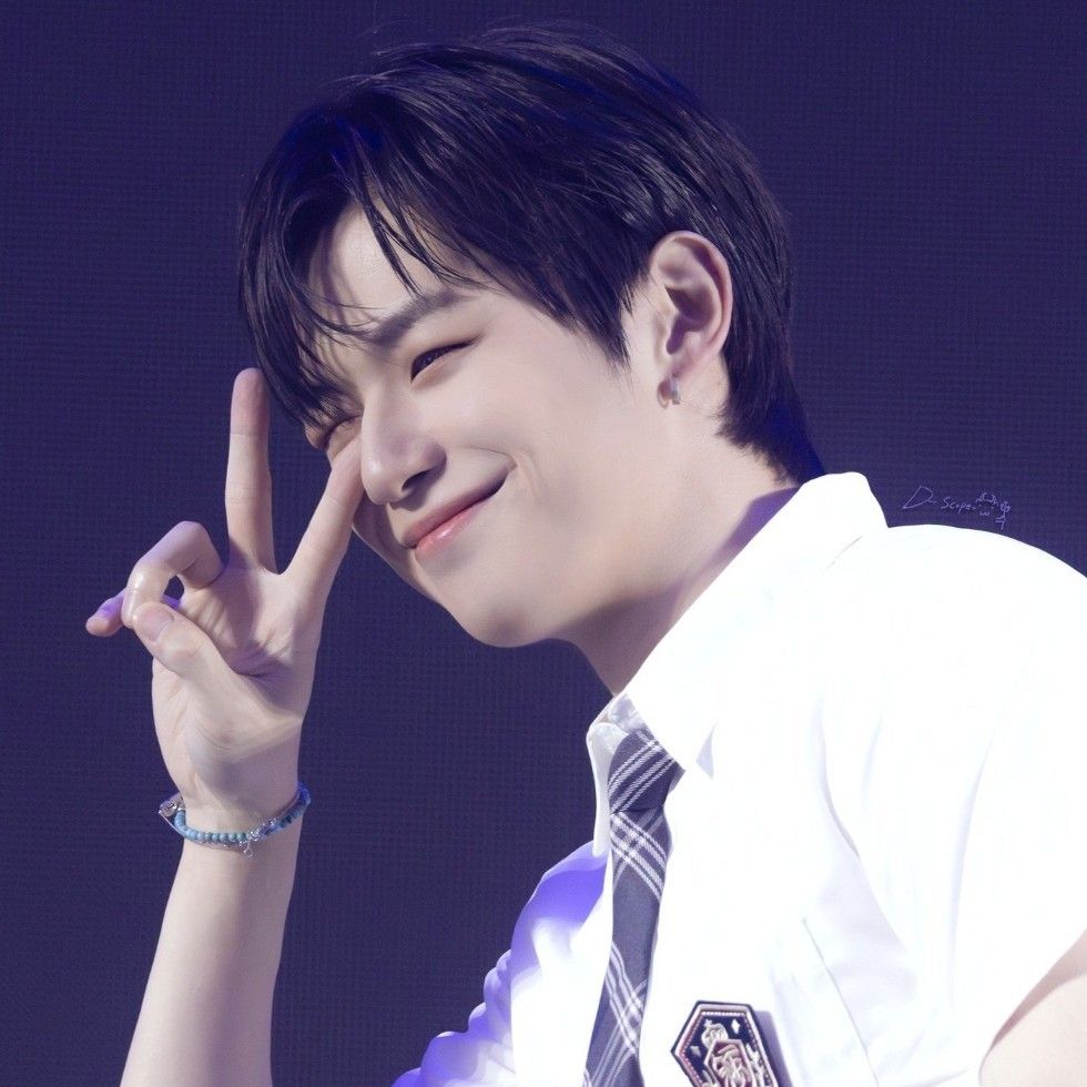 Foto aktivitas terbaru Kang Daniel