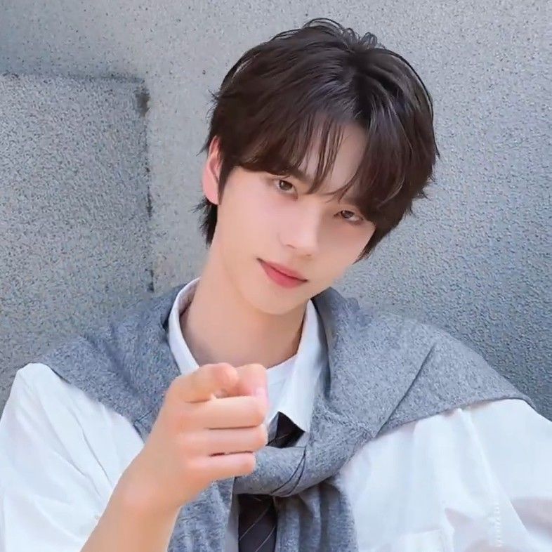 Latest photo of Shinyu (TWS)