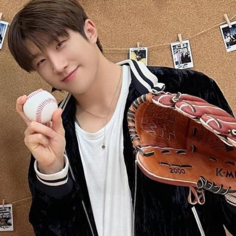 Jinjin (ASTRO)粉絲拍下的瞬間