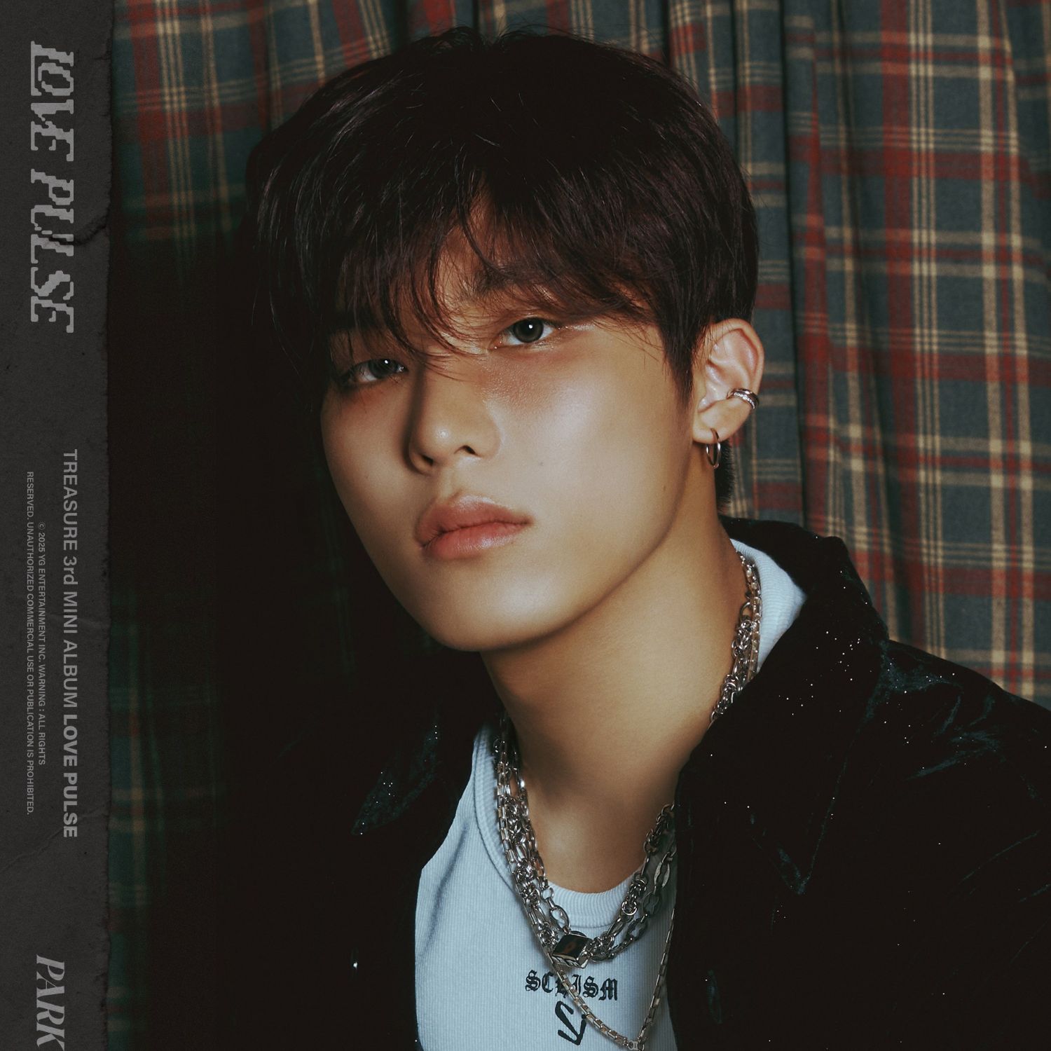 Latest photo of Park Jeongwoo (TREASURE)