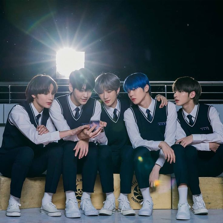 Latest photo of TOMORROW X TOGETHER