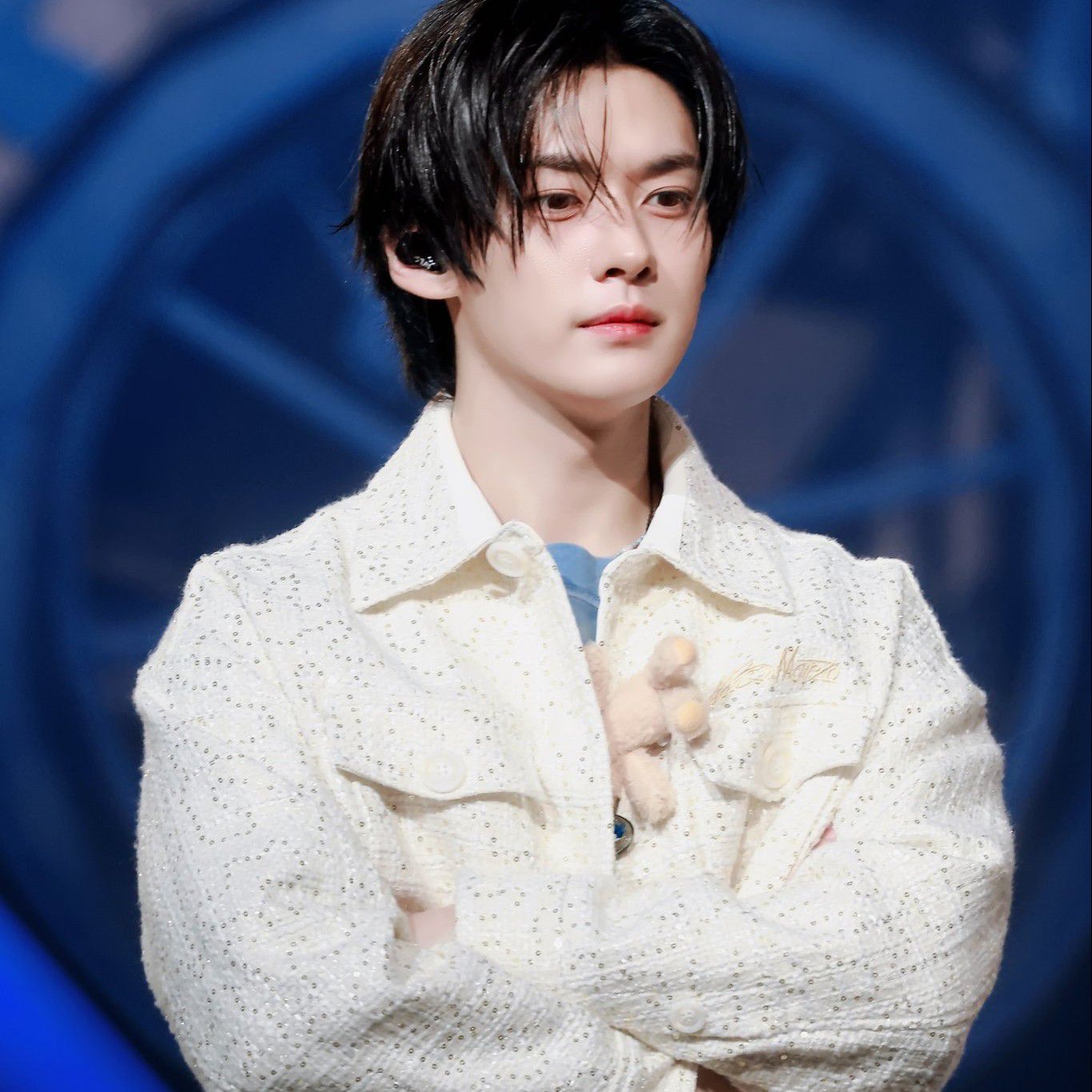 Latest photo of Lee Know (Stray Kids)