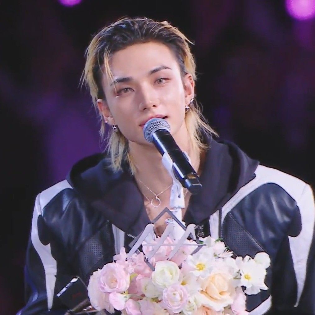 Recent activity shot of Hyunjin (Stray Kids)