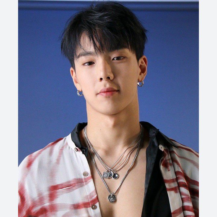 Potret di balik layar Shownu (MONSTA X)
