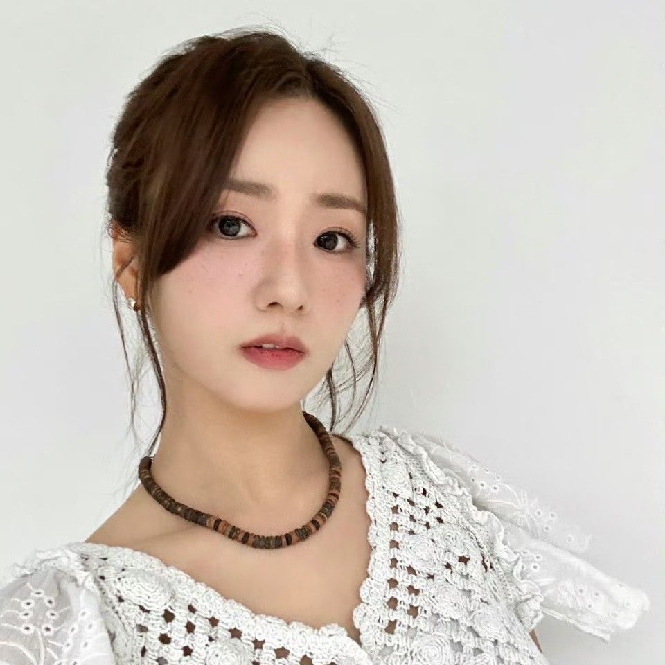 尹普美 (Apink)的最新活動照片