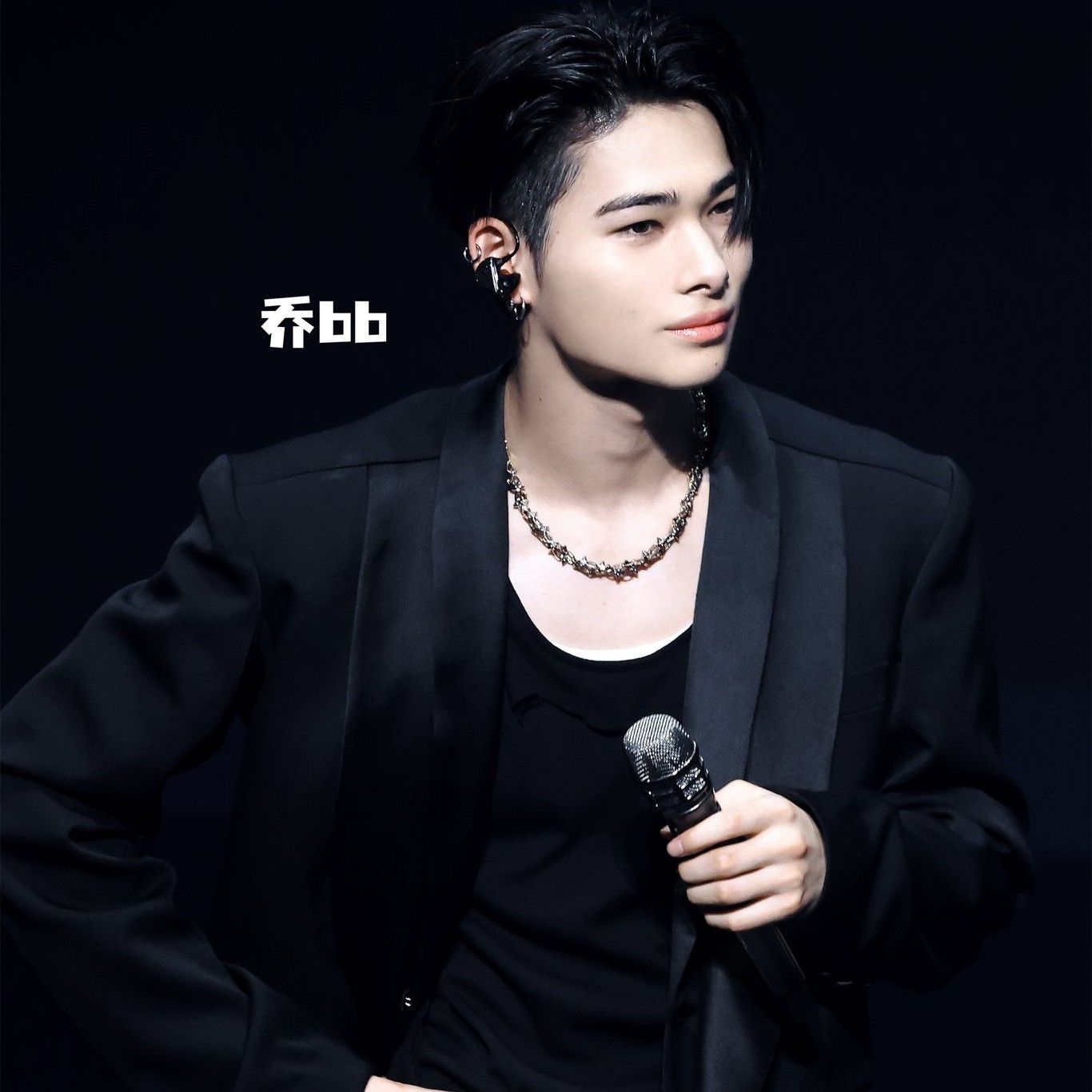 Latest photo of NI-KI (ENHYPEN)