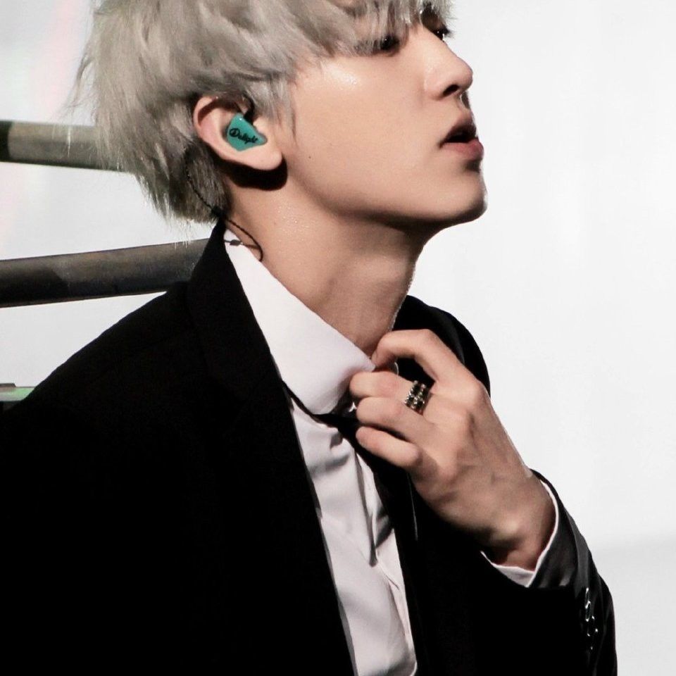Latest photo of Chanyeol (EXO)