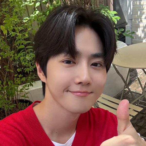 Foto perwakilan Suho (EXO) yang penuh pesona