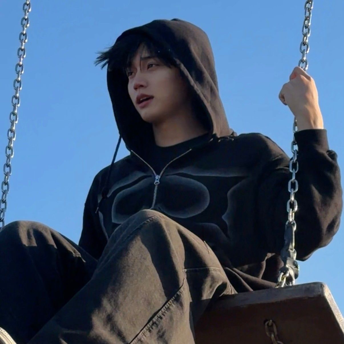 Behind-the-scenes cut of HYUK (OMEGA X)