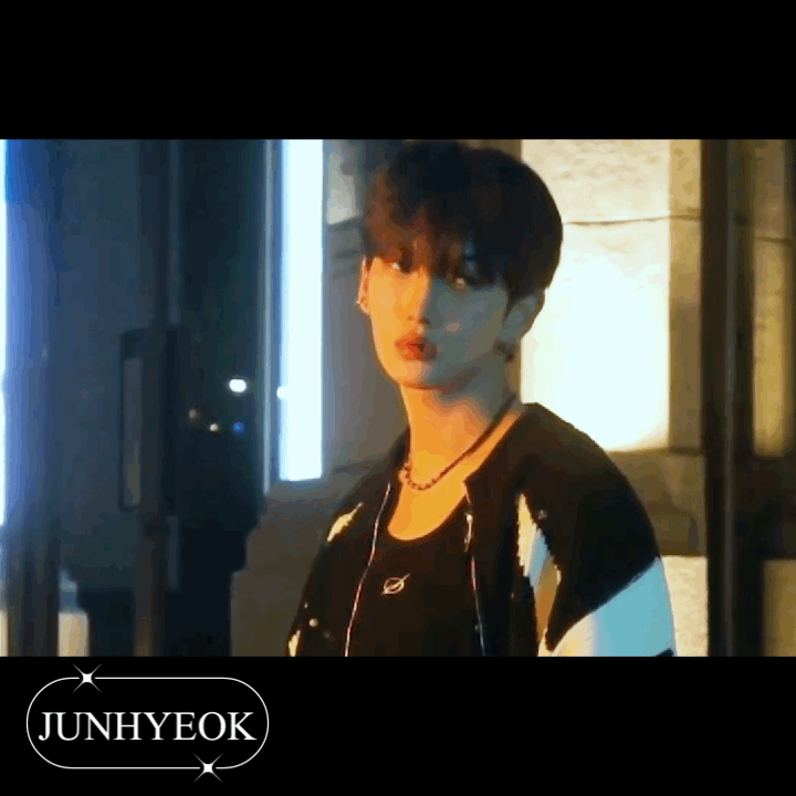 Latest photo of Junhyeok (n.SSign)
