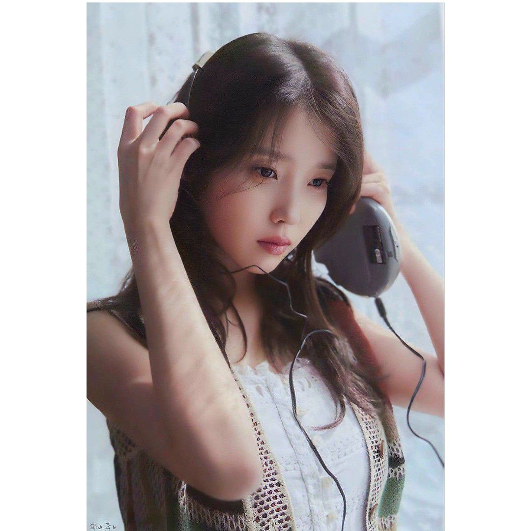 A moment captured by IU's fan