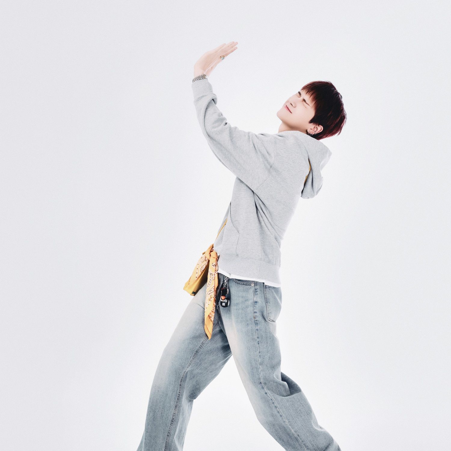 Behind-the-scenes cut of Riwoo (BOYNEXTDOOR)