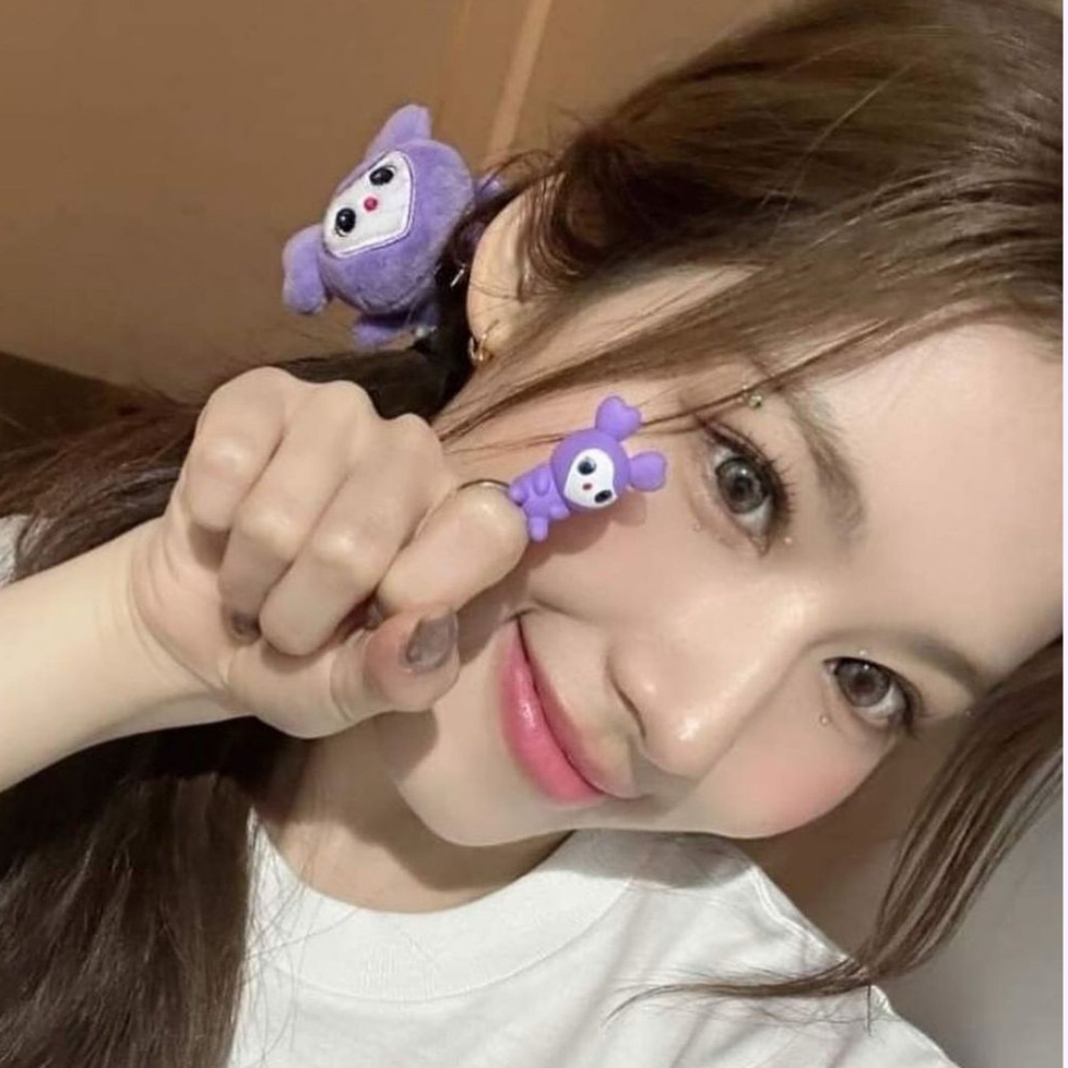Sana (TWICE)的最新照片
