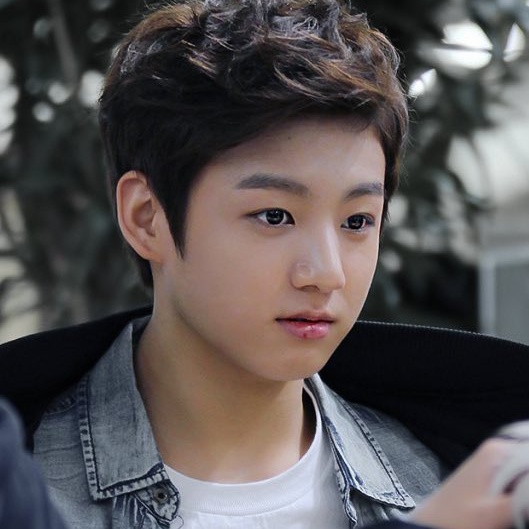 Momen yang diabadikan oleh penggemar Jungkook (BTS)