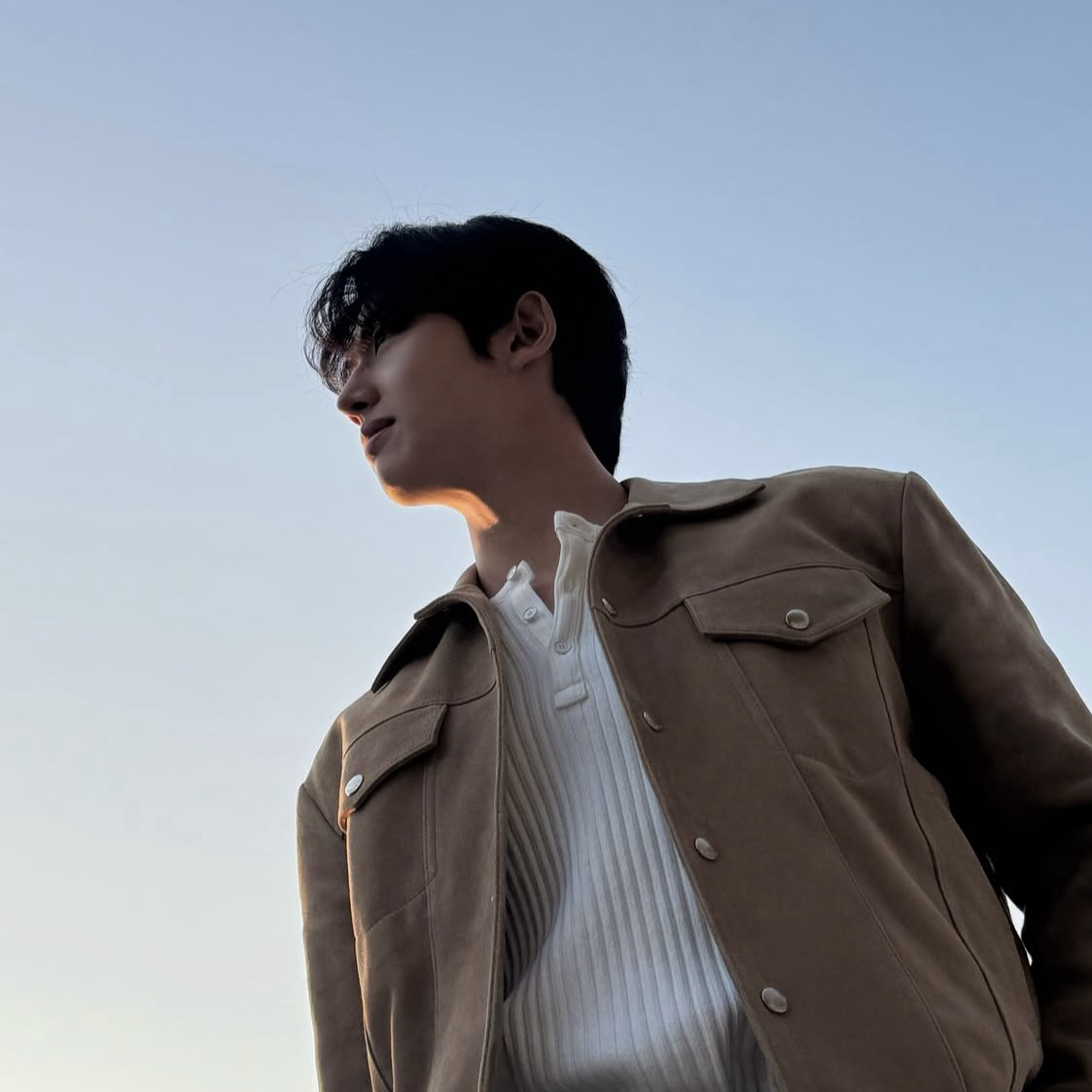 A moment captured by PENTAGON's fan