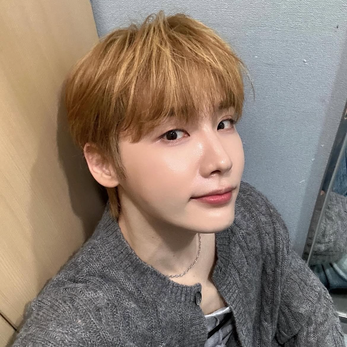 Latest photo of Jeon Woong (AB6IX)