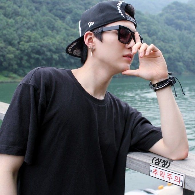 SUGA (BTS)の最新写真