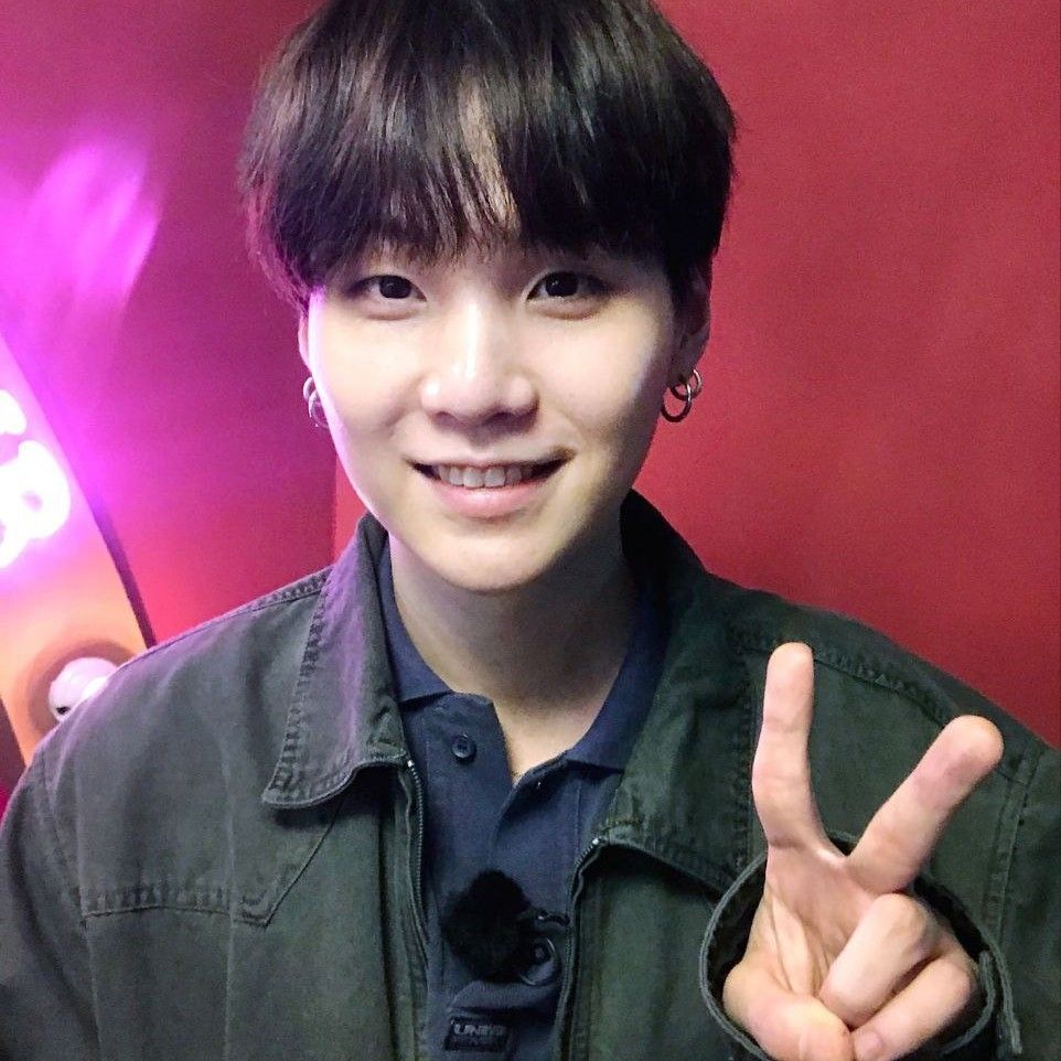 Behind-the-scenes cut of SUGA (BTS)