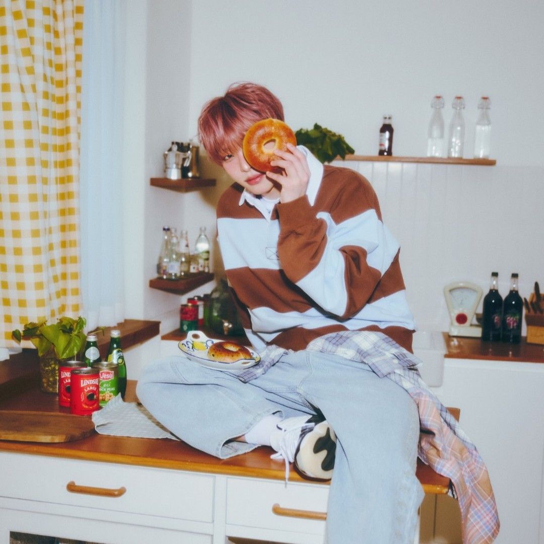 Behind-the-scenes cut of Seoho (ONEUS)