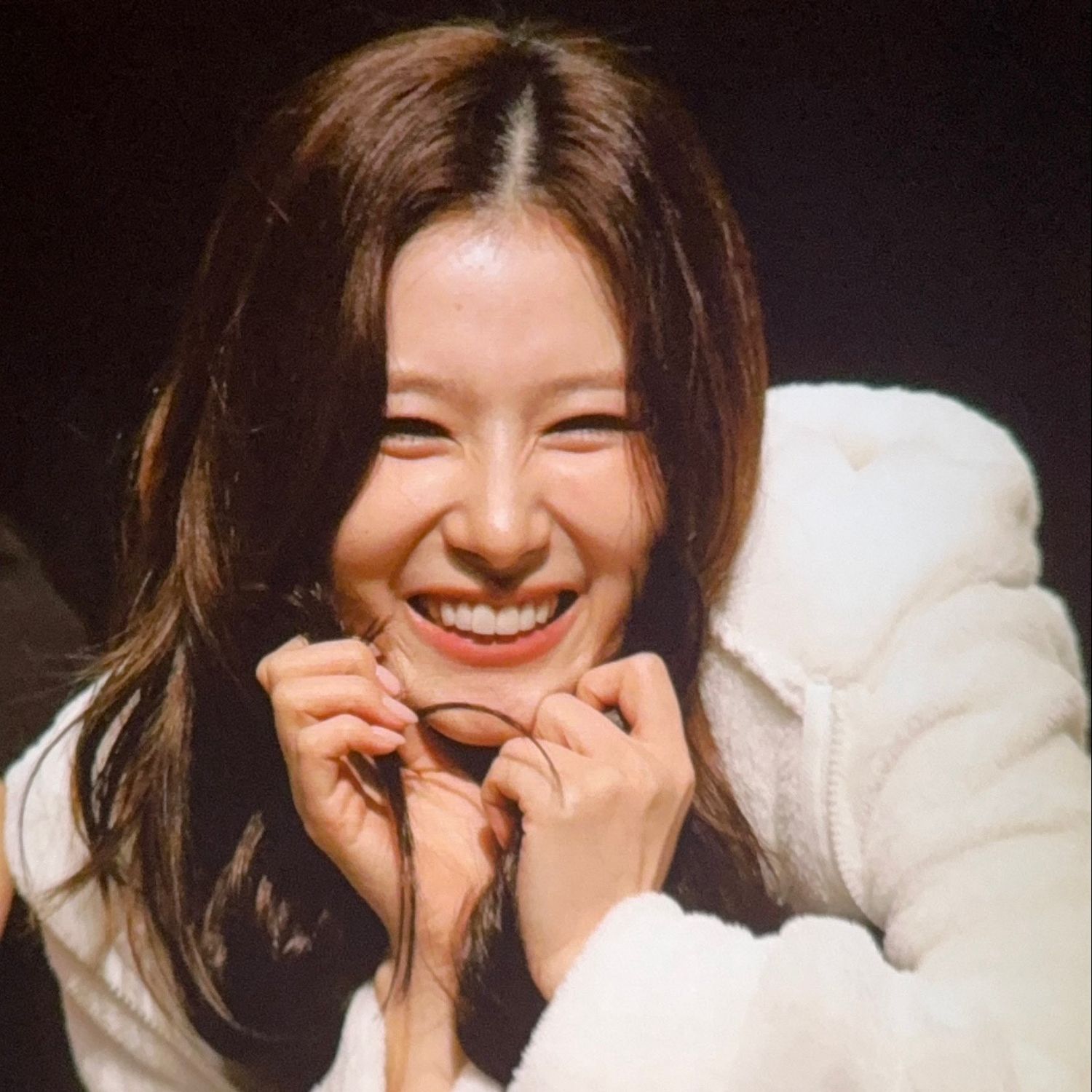 A moment captured by Sana (TWICE)'s fan