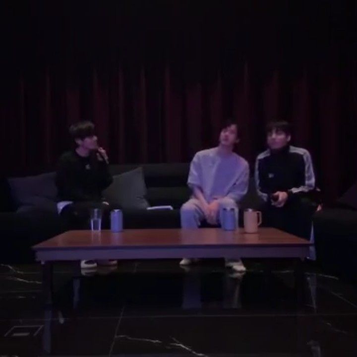 방탄소년단의 최신 사진