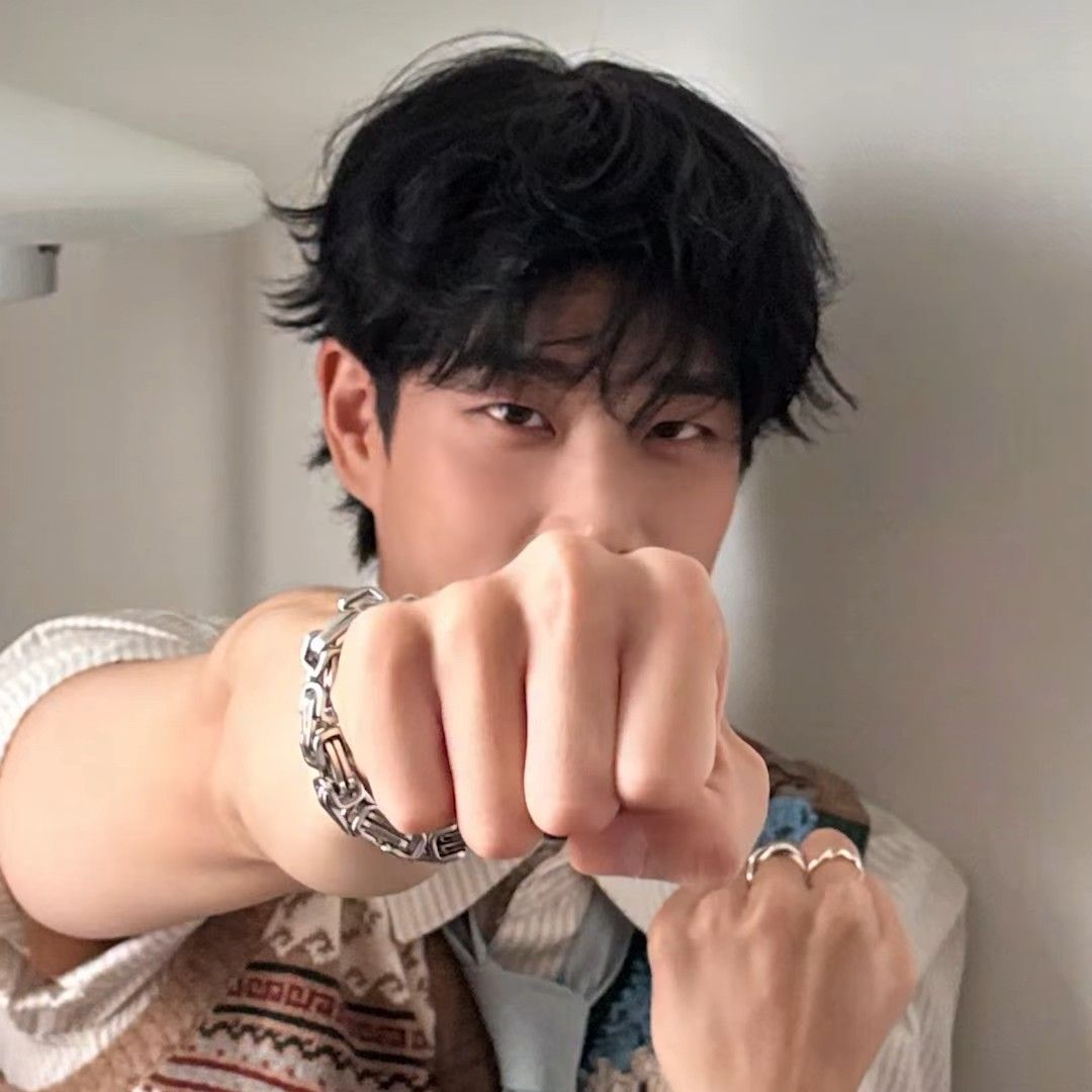 Recent activity shot of MJ (ASTRO)