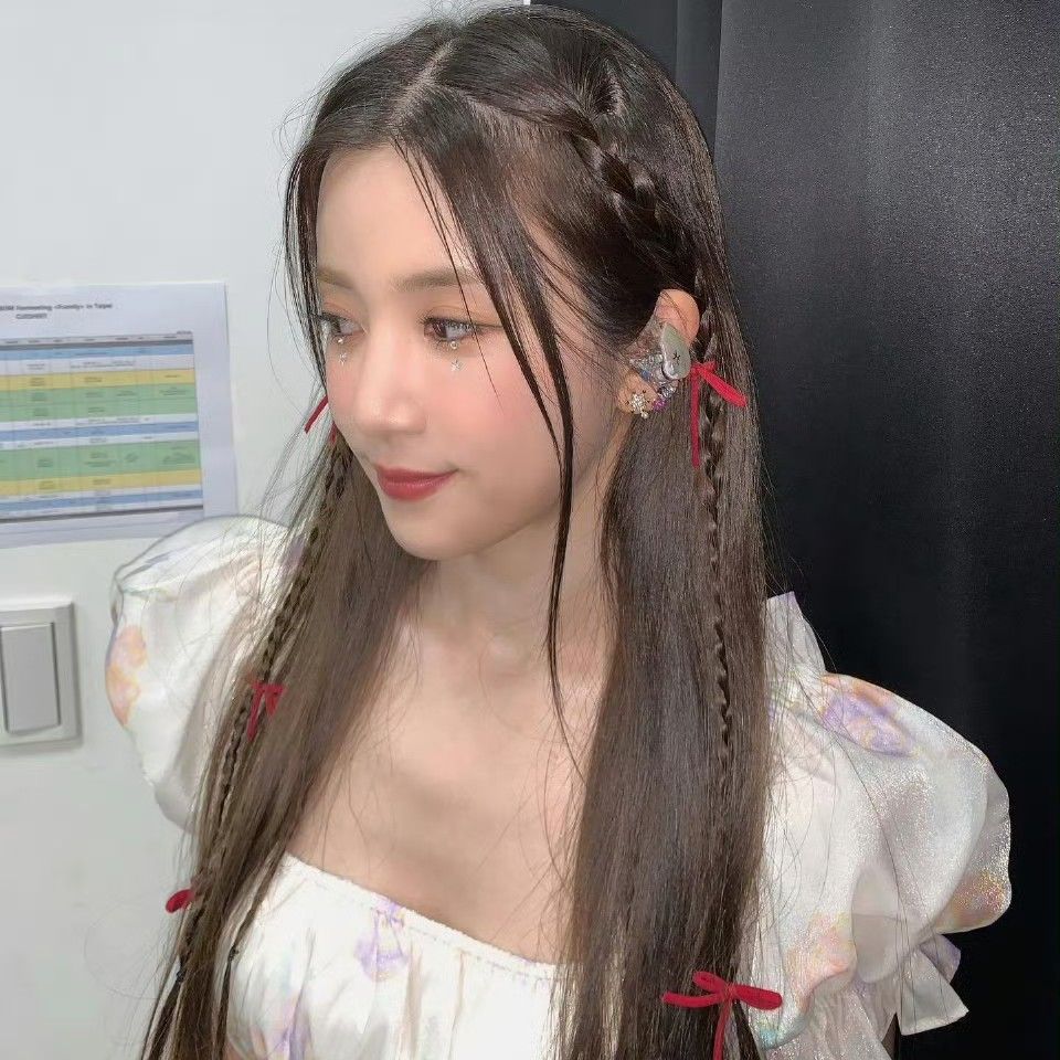 朴初瓏 (Apink)的最新活動照片
