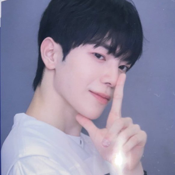 Recent activity shot of Park Donggyu